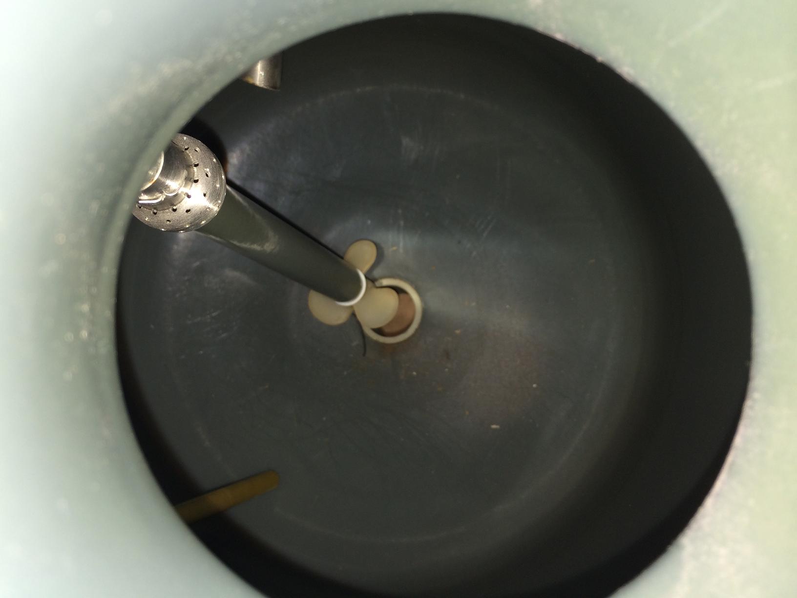 Edelstahlbehälter  2