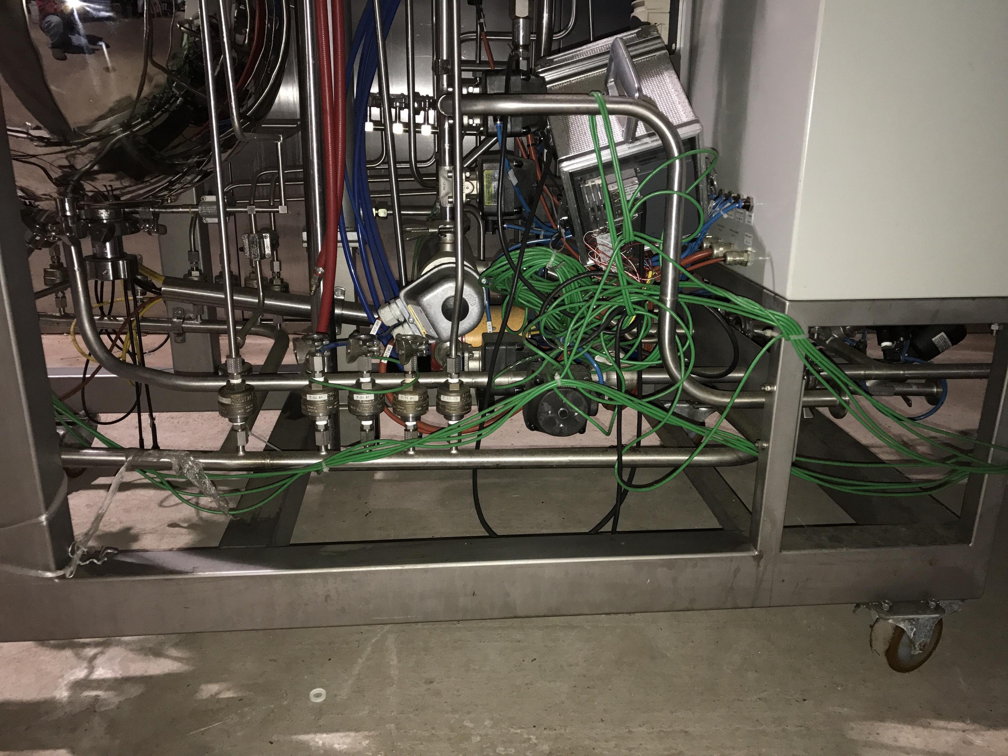 Bioreaktorsystem/Fermentiersystem 5