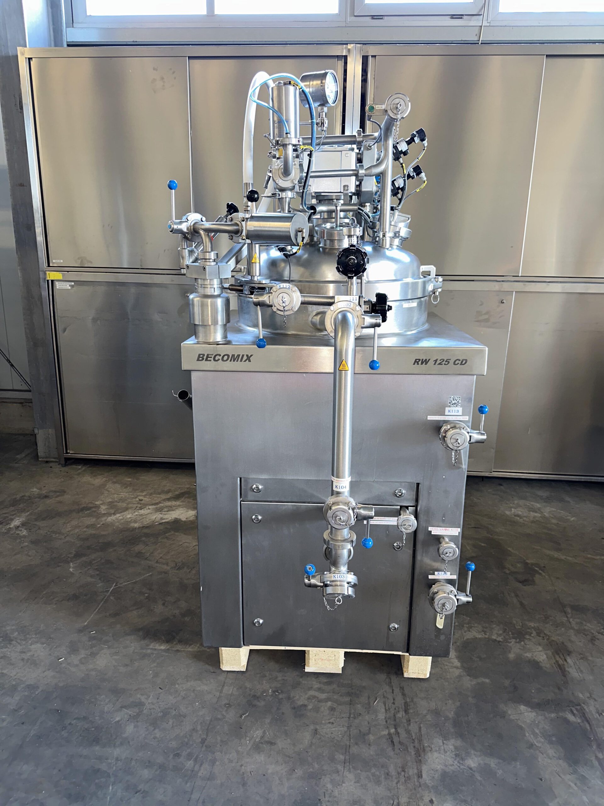Homogenisiermischer mit Powderjet 2