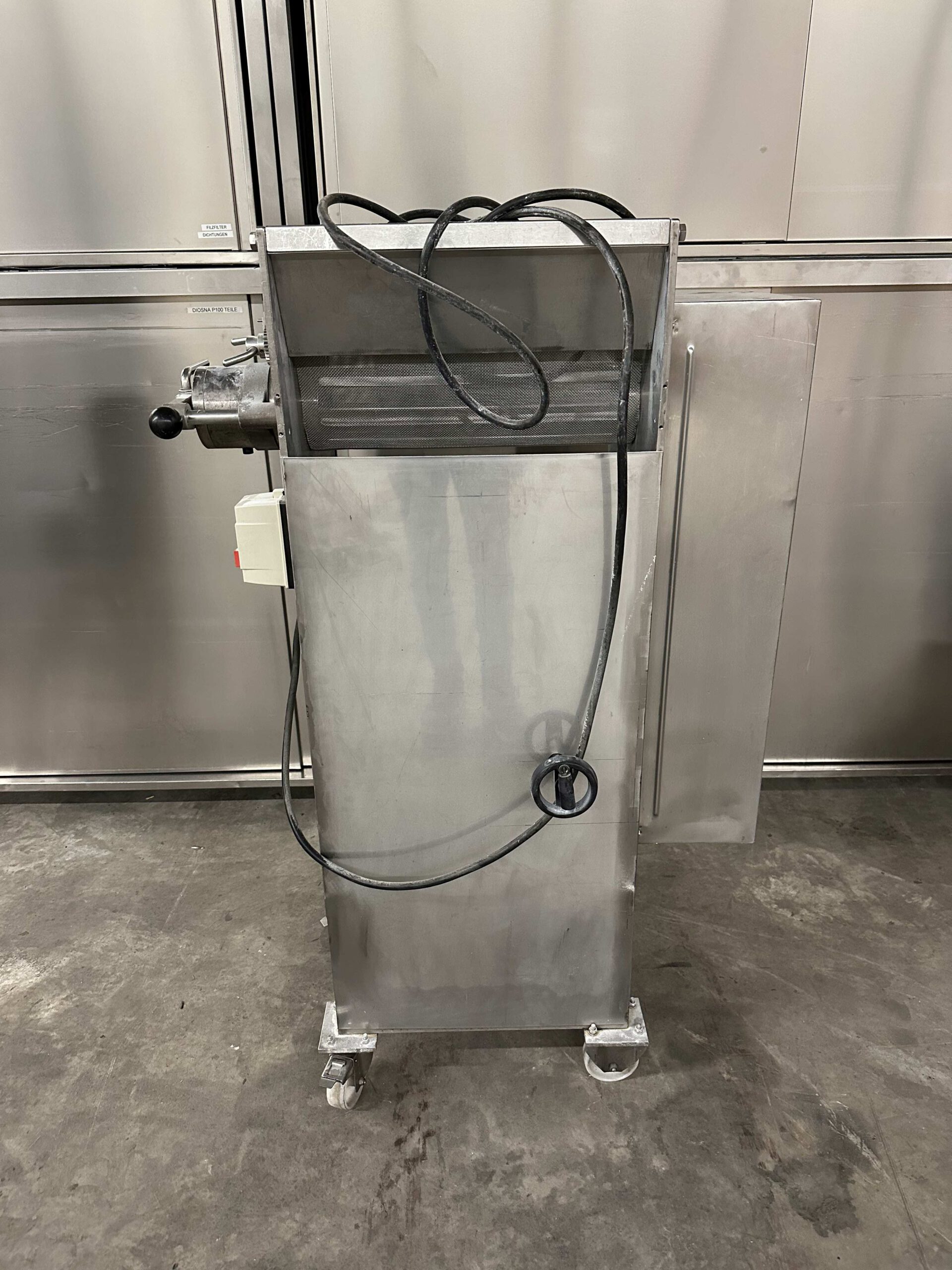 Gebrauchte Maschinen Granuliersieb  - Frewitt - Industriemaschine kaufen bei GS-INDUSTRIESERVICE Heidenheim