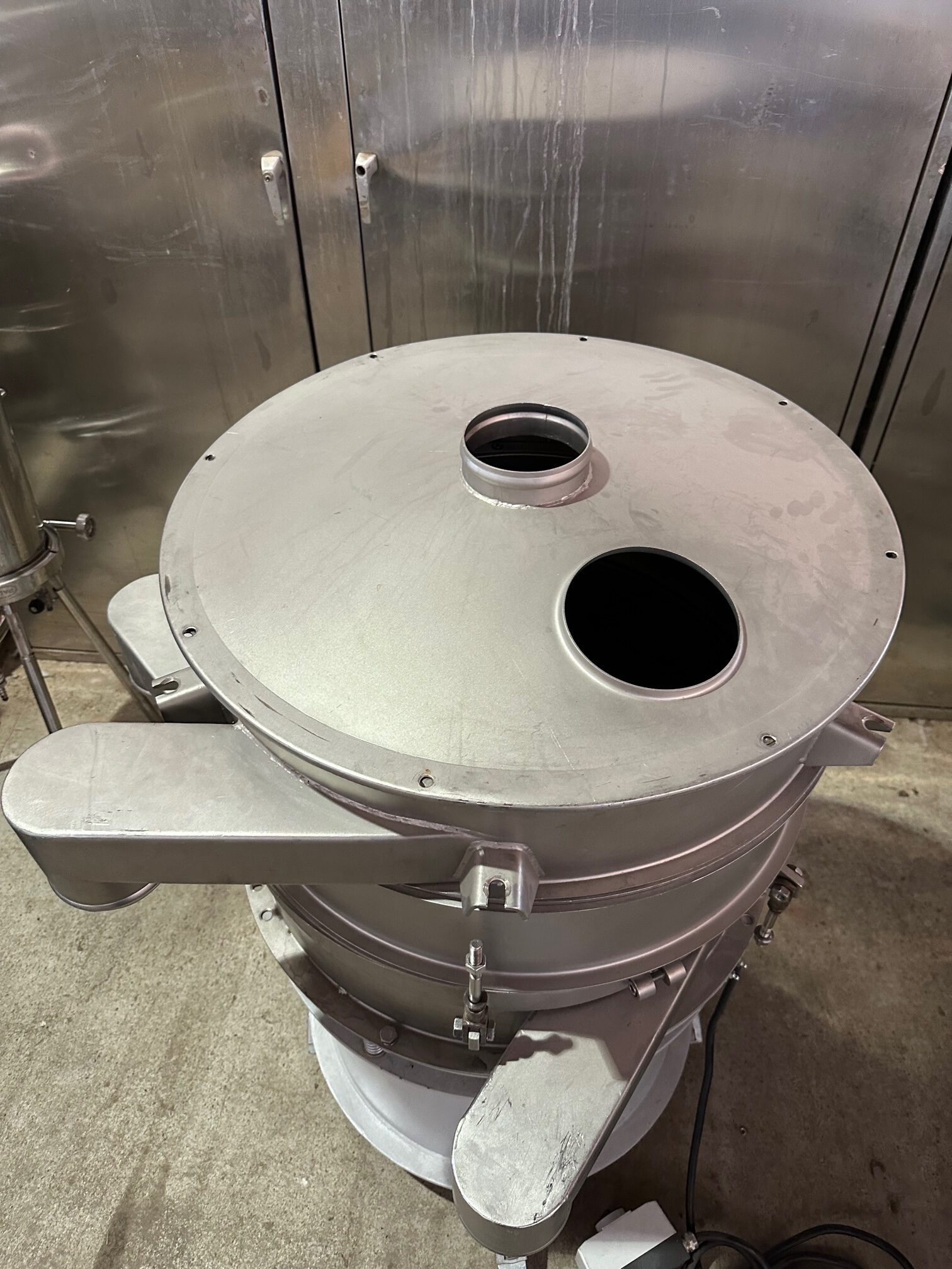 Vibrationssiebmaschine   4