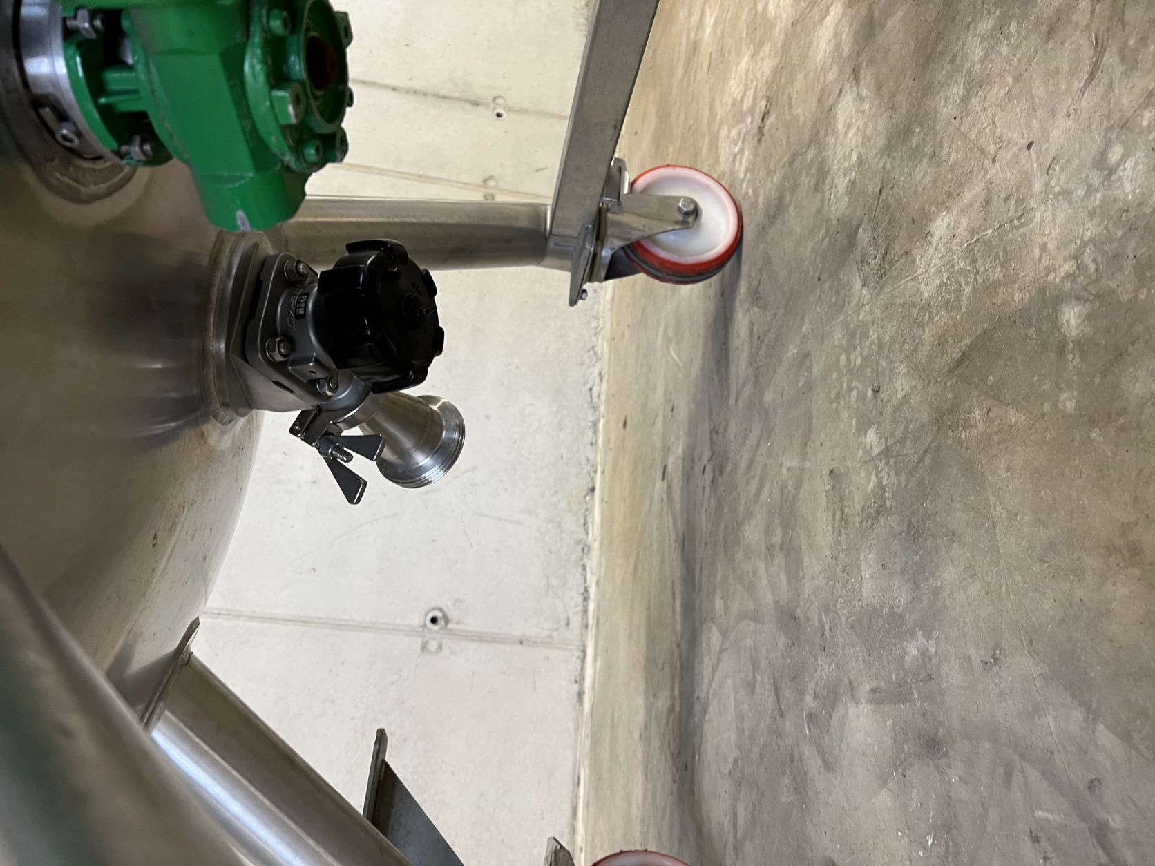 Stainless Steel Tank  5