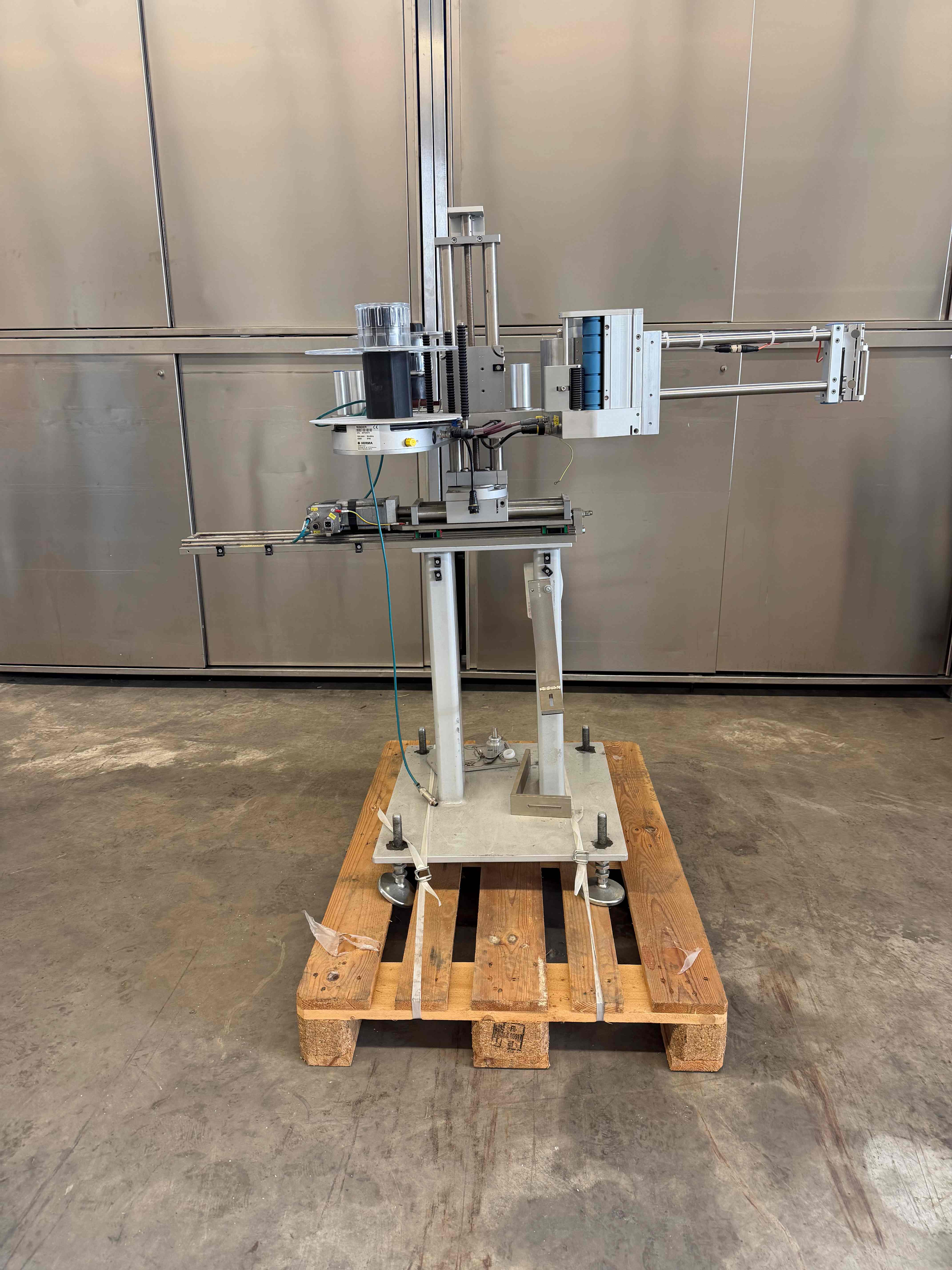 Gebrauchte Maschinen Etikettierer - HERMA - Industriemaschine kaufen bei GS-INDUSTRIESERVICE Heidenheim