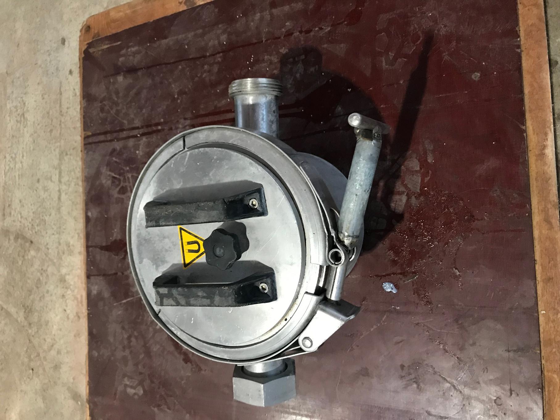 Druchflussmagnetabscheider 2