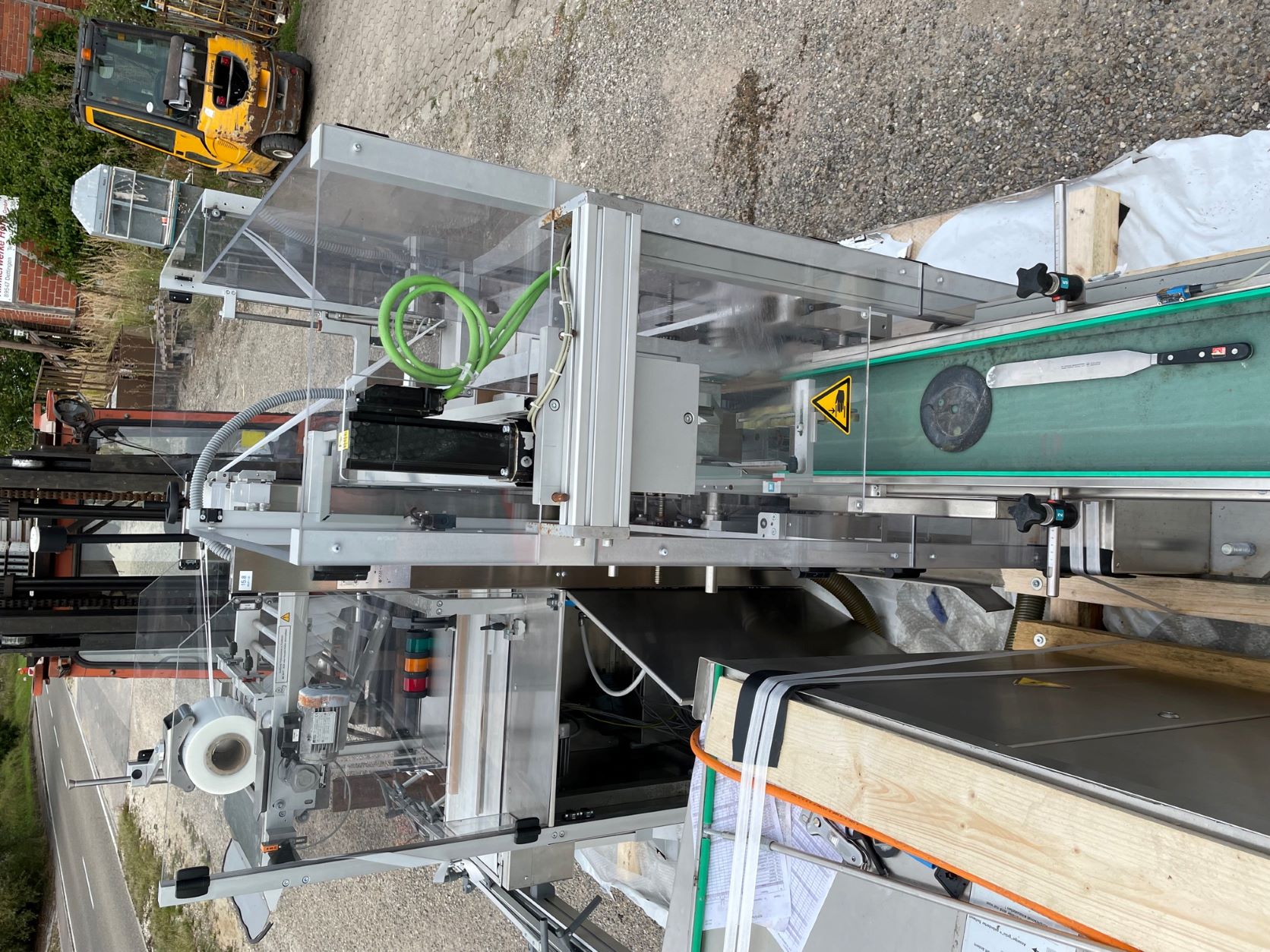 Folienverpackungsmaschine 8