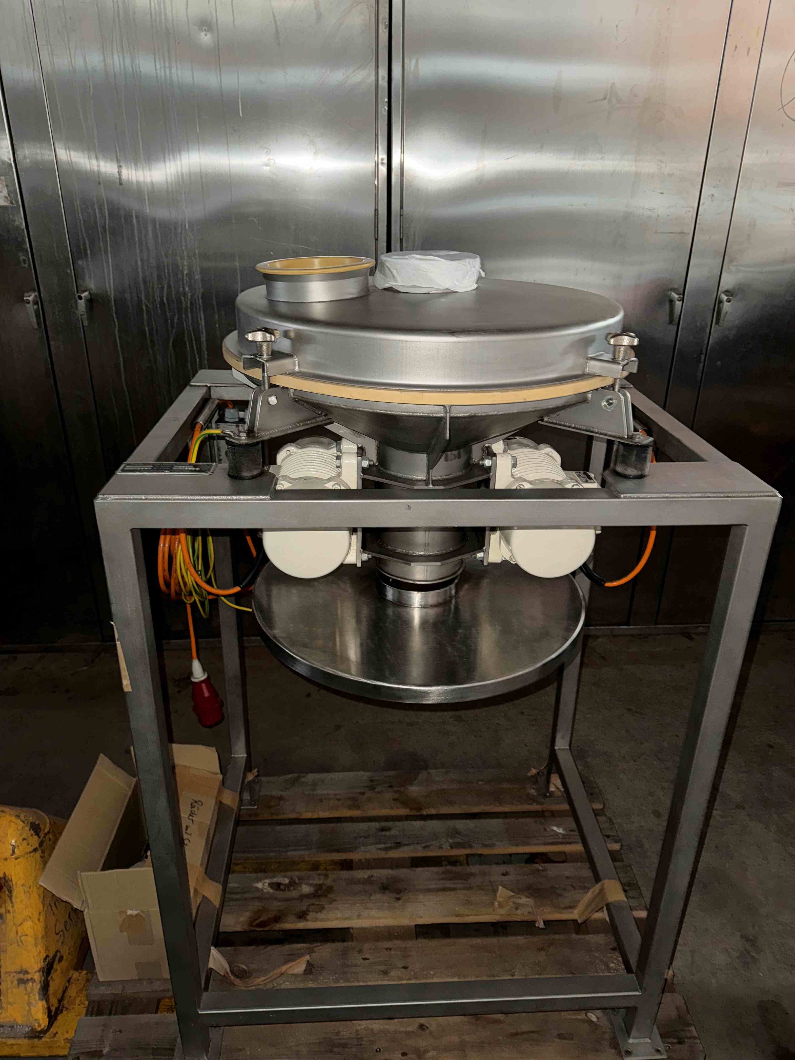 Gebrauchte Maschinen Vibrationssiebmaschine - Allgaier - Industriemaschine kaufen bei GS-INDUSTRIESERVICE Heidenheim