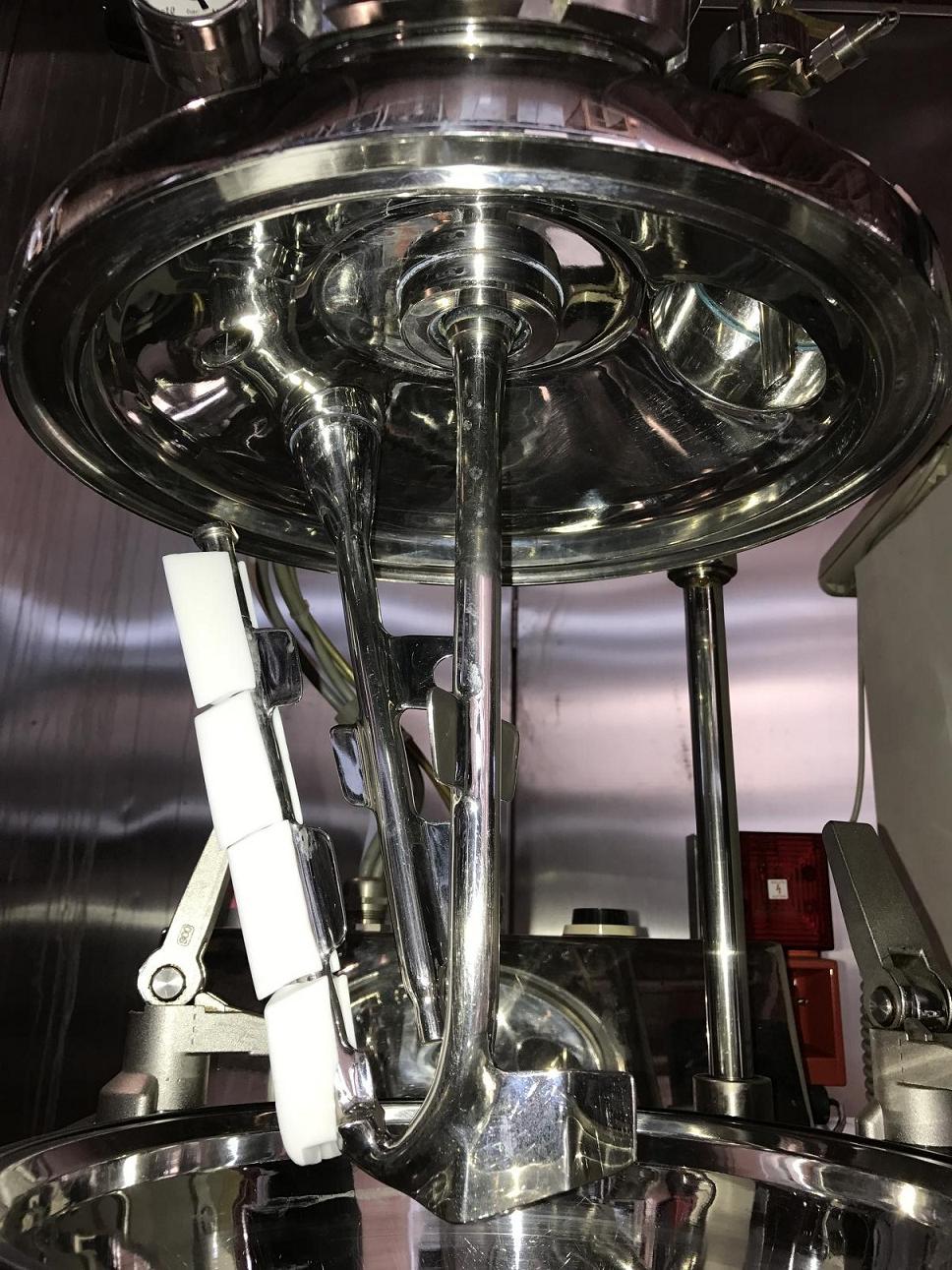 Homogenizing mixer for labor 6