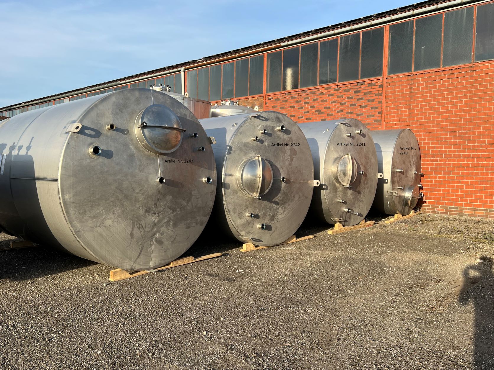 Edelstahlbehälter  4