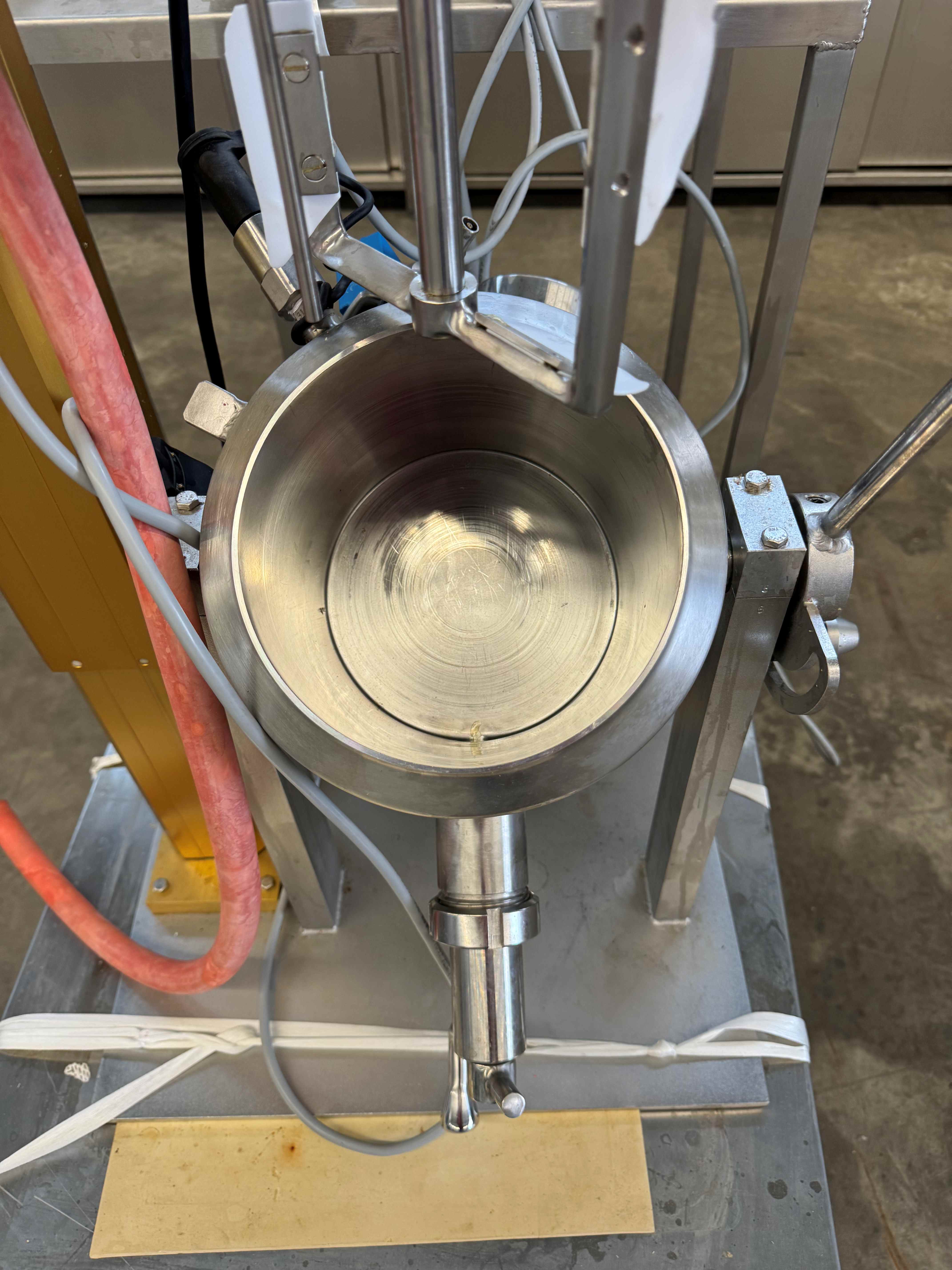 Homogenisiermaschine 13