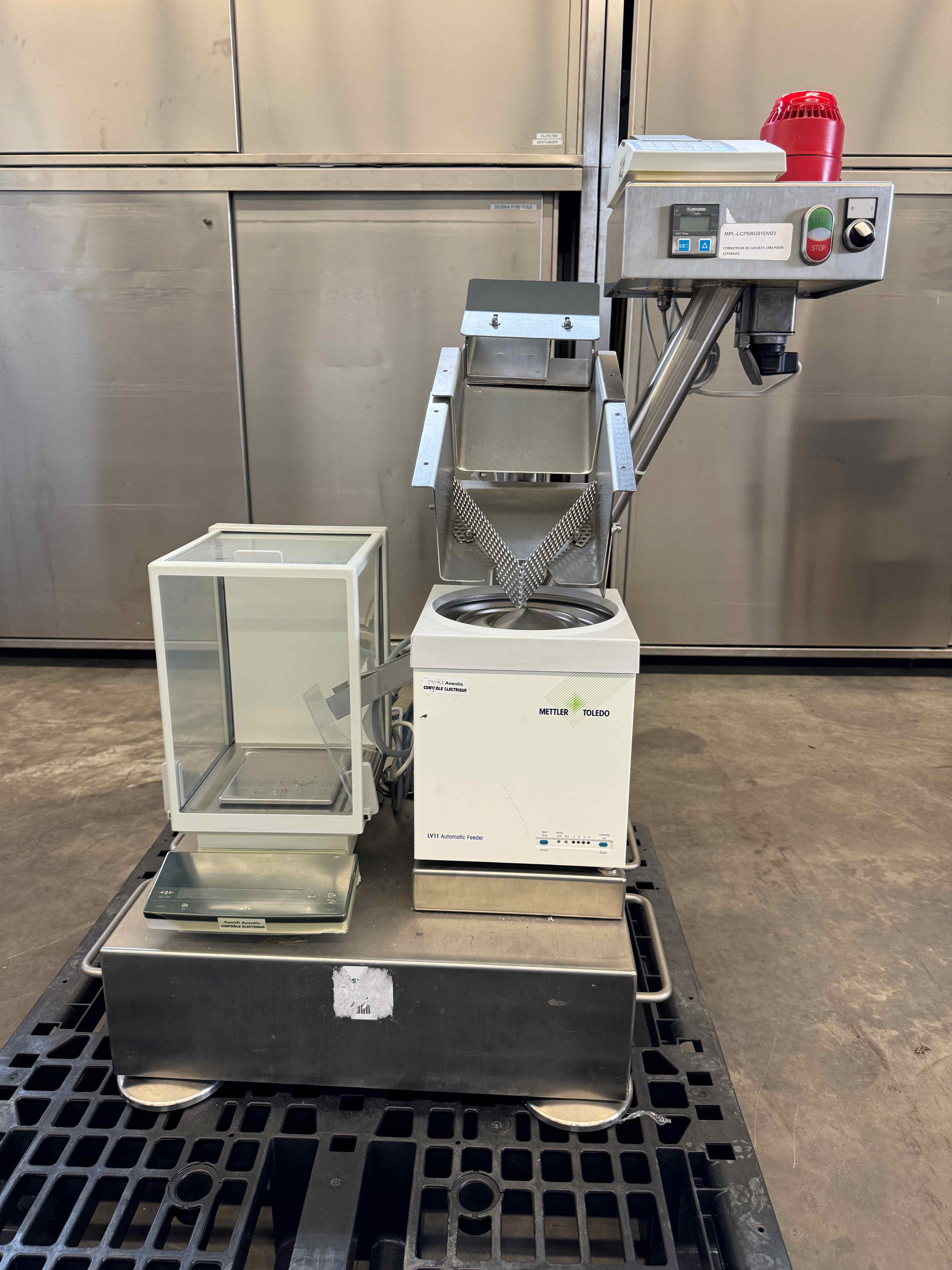 Capsule weighing unit