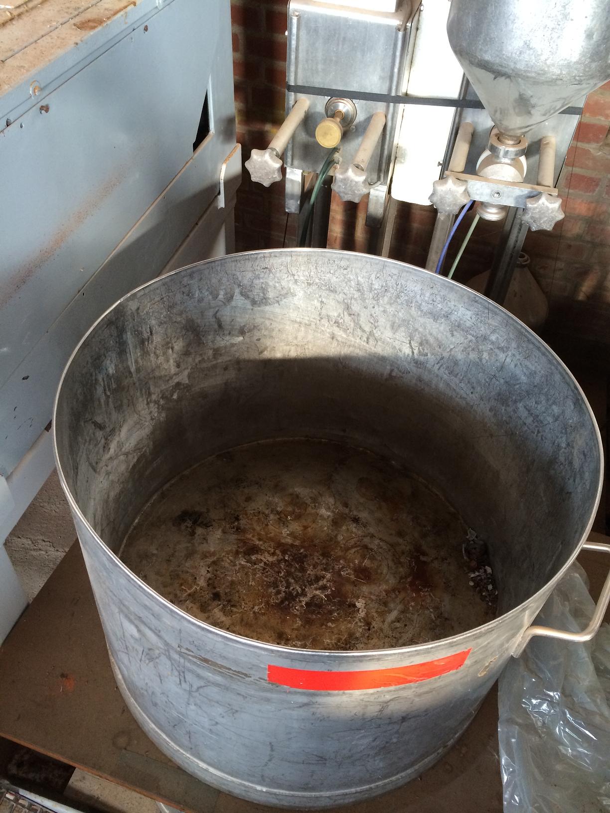 Edelstahlbehälter 2