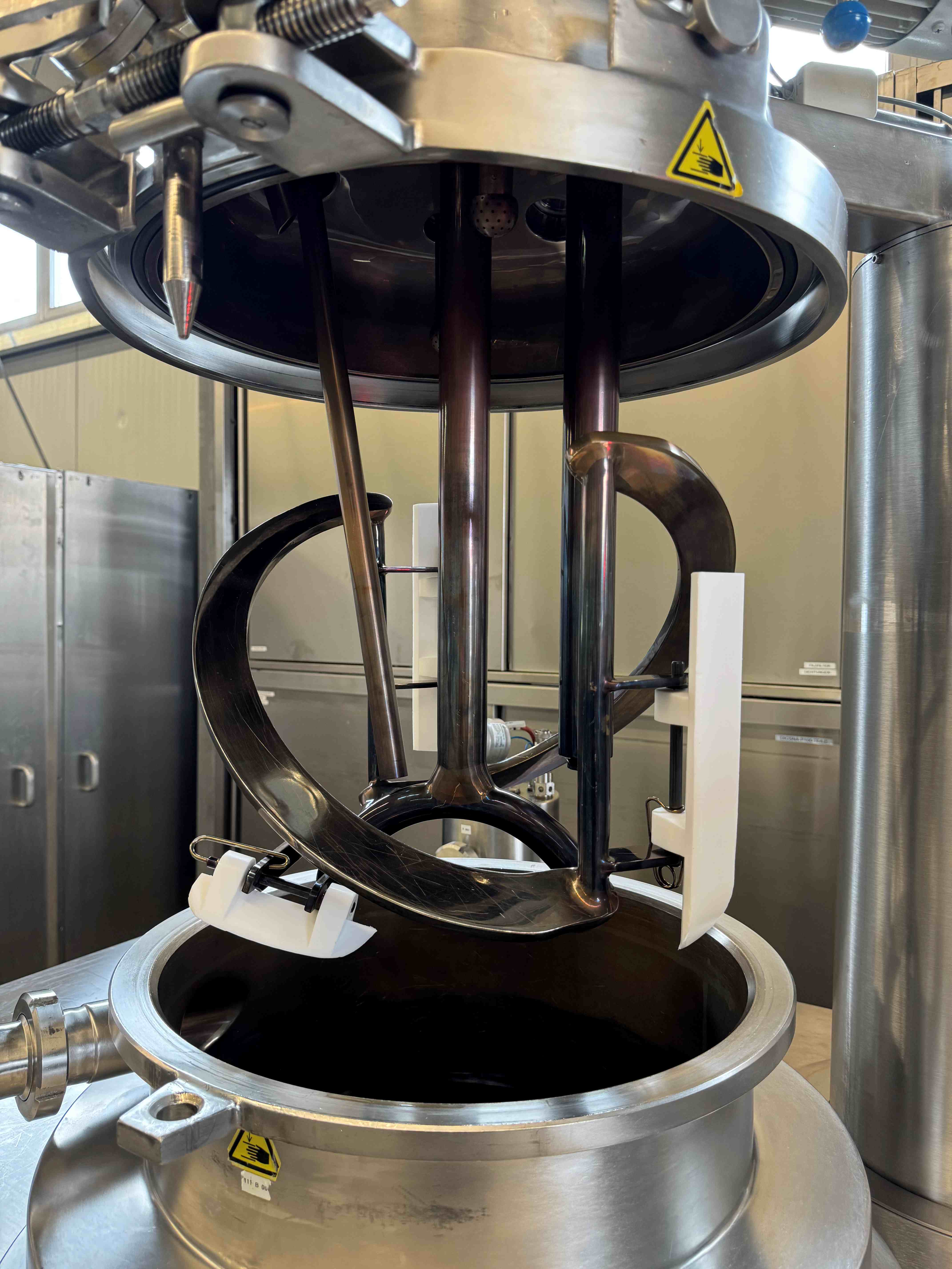 Vacuum process plant 8