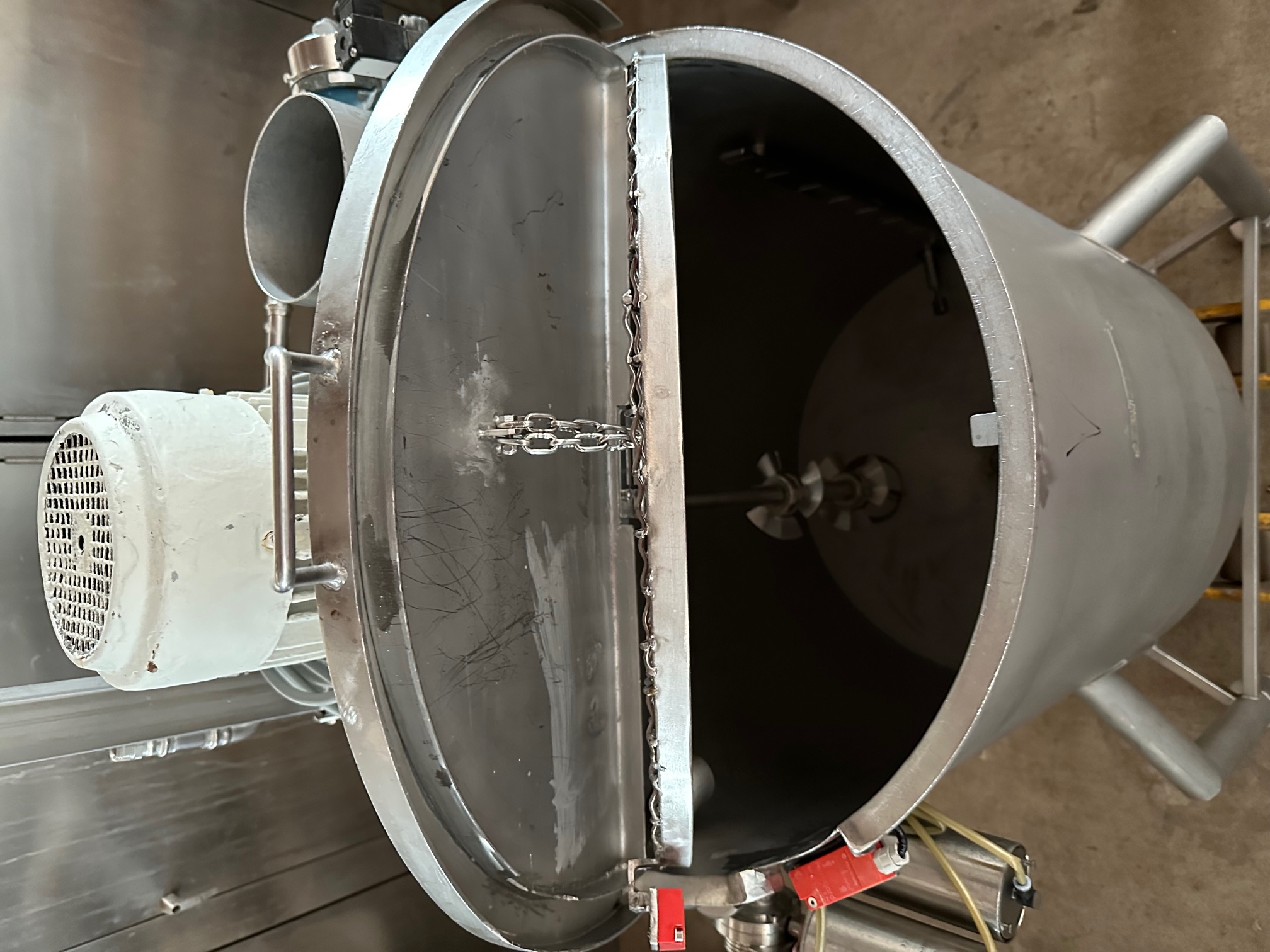 Stainless Steel Tank   4