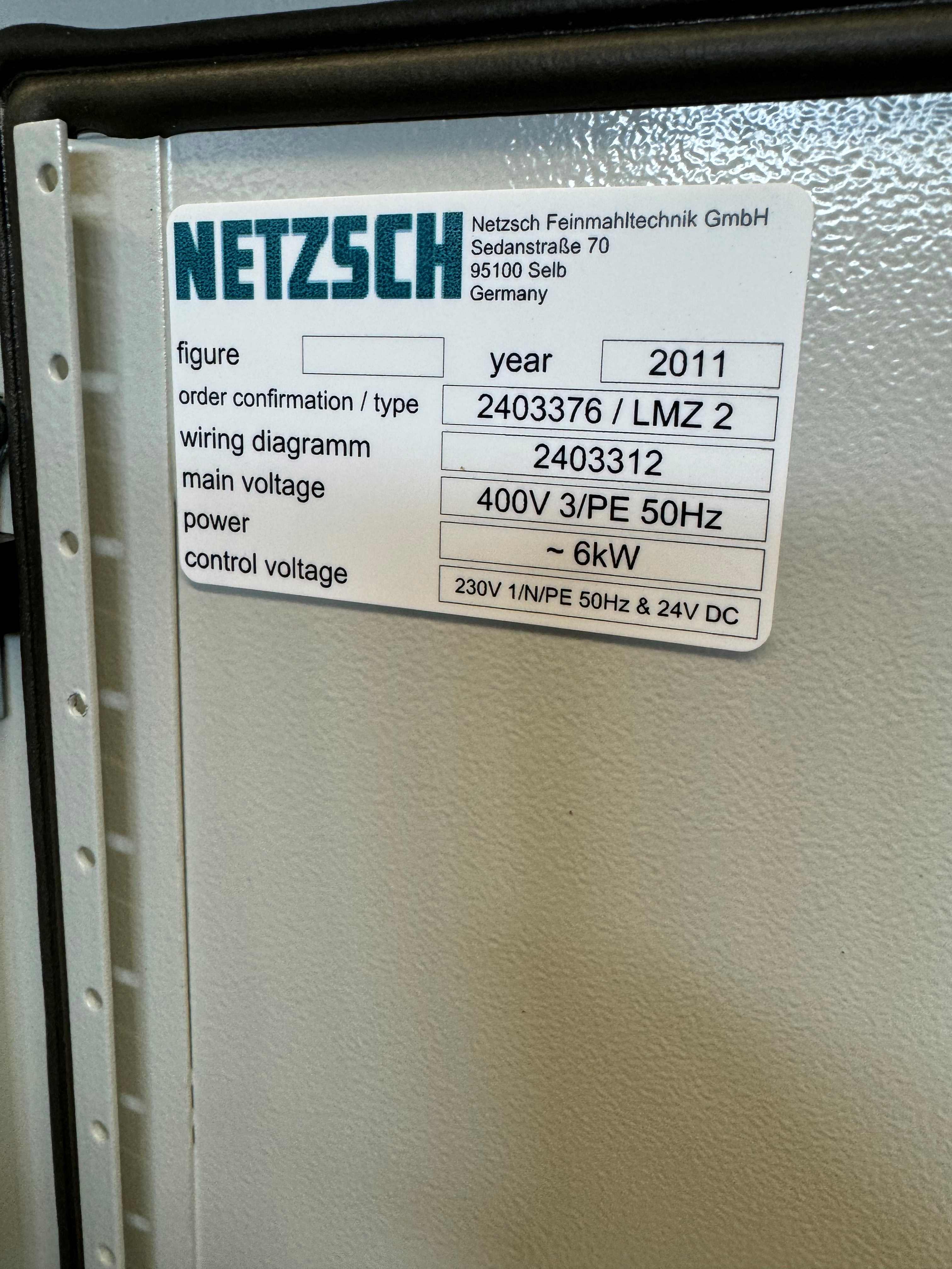 Agitator ball mill/bead mill 9